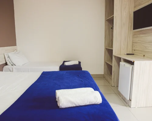 TRIPLO SUPERIOR LUXO COM VARANDA (1)redimensionada